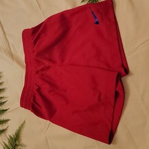 Nike athletic shorts boys size 4